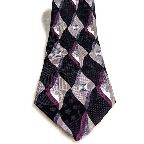 Men's Vintage 100% Silk Tie Abstract Diamond Pattern Motif - Picture 7 of 13